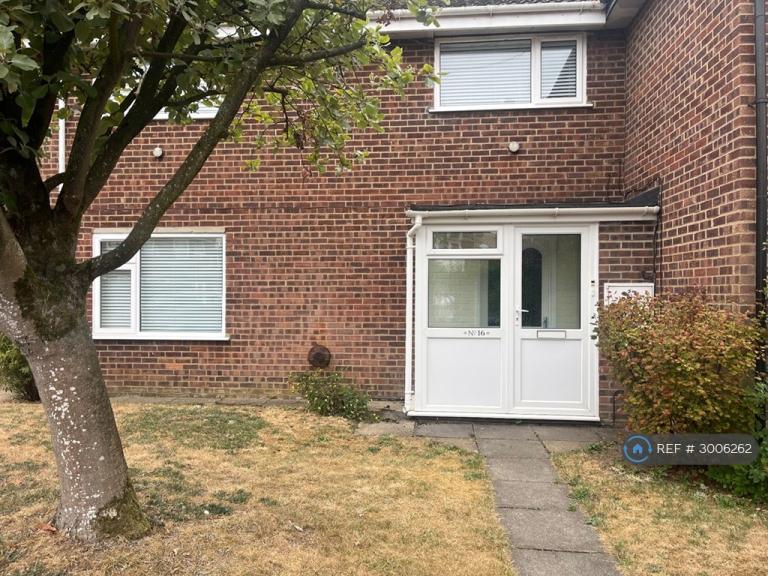 3 bedroom house in Walcot Close, Norwich, NR5 (3 bed) (#3006262)