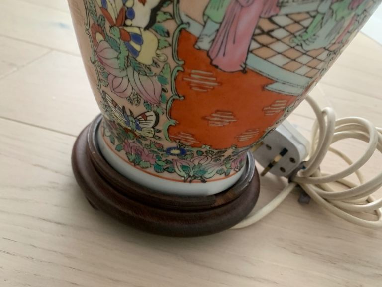 Chinese style multi-coloured porcelain table lamp