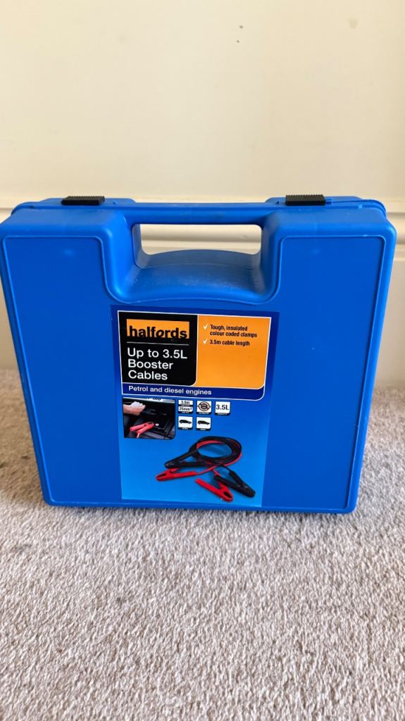 Halfords Up to 3.5L Booster Cables / Jump Leads - 3.5m, 25mm², in Hard Case - Excellent Condition!