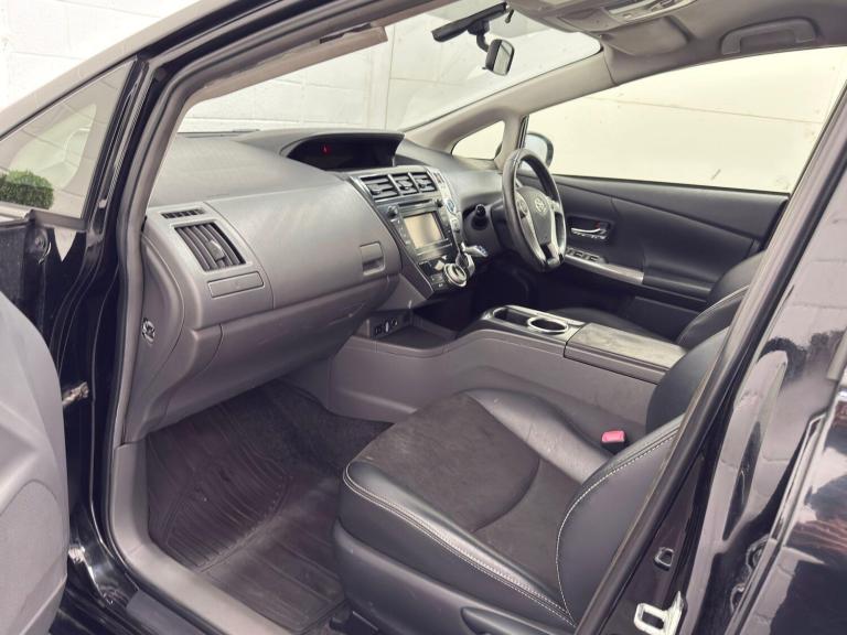 2014 Toyota Prius+ 1.8 VVT-h Icon CVT Euro 5 (s/s) 5dr MPV Petrol/Electric Hybrid Automatic