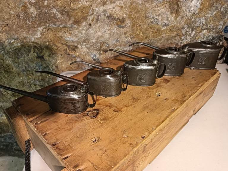 Set of vintage oil cans 