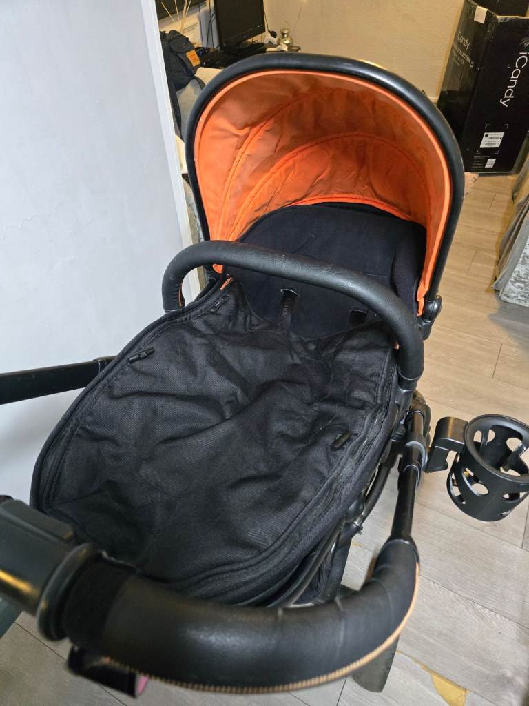 iCandy designer collection Peach-Black Carrycot & Pushchair Combo