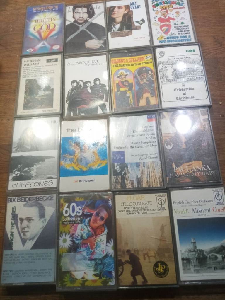 MUSIC CASSETTES 