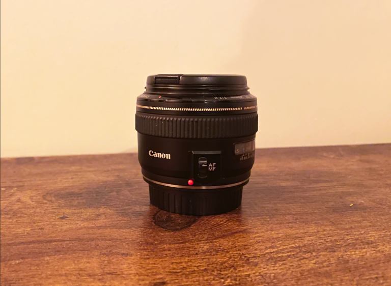 Canon EF 28mm f/2.8 Wide Angle Lens