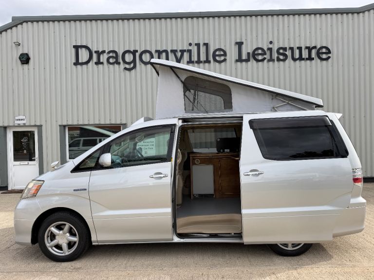 2005 Toyota Alphard 2.4 Petrol Hybrid Automatic Camper Van 4 Berth PRO Conversion