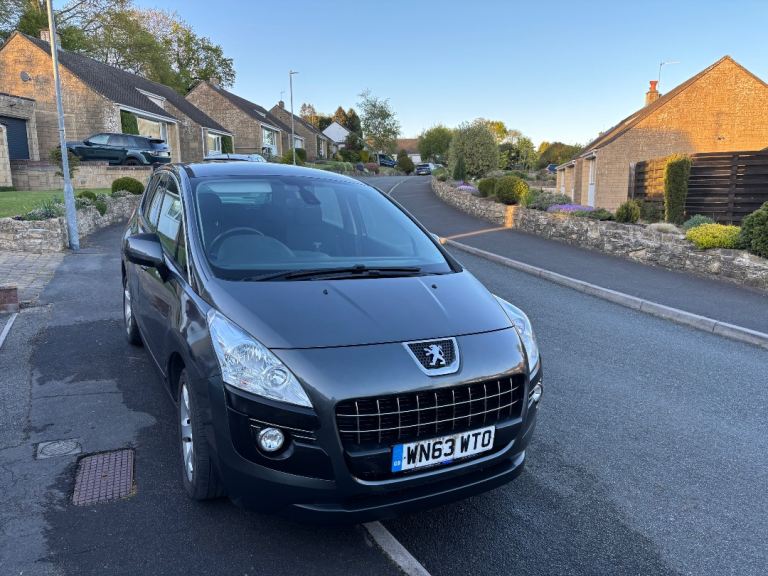 Peugeot, 3008, Hatchback, 2013, Manual, 1560 (cc), 5 doors