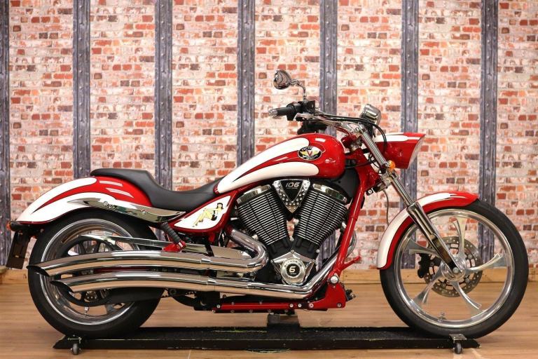 **DEPOSIT TAKEN** VICTORY VEGAS JACKPOT - 1,556 MILES! STUNNING CRUISER