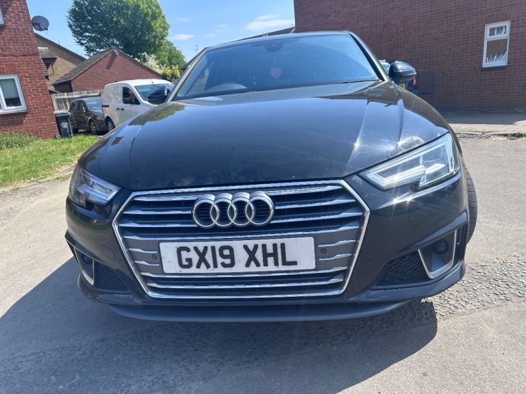 Audi, A4, Saloon, 2019, Semi-Auto, 1984 (cc), 4 doors