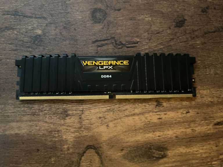 Corsair Vengeance LPX DDR4 RAM – As Good As New