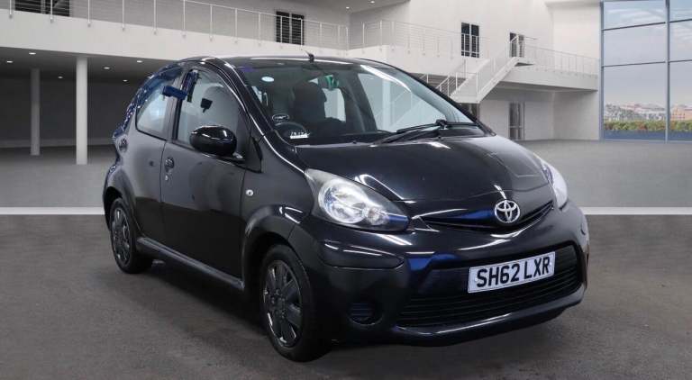 2012 Toyota AYGO 1.0 VVT-i Ice 5dr HATCHBACK PETROL Manual