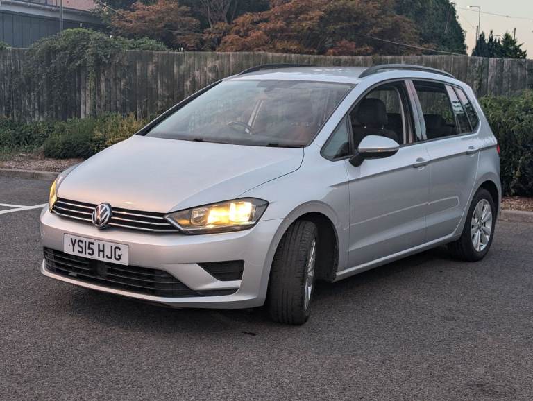 Volkswagen, GOLF SV, MPV, 2015, Manual, 1598 (cc), 5 doors