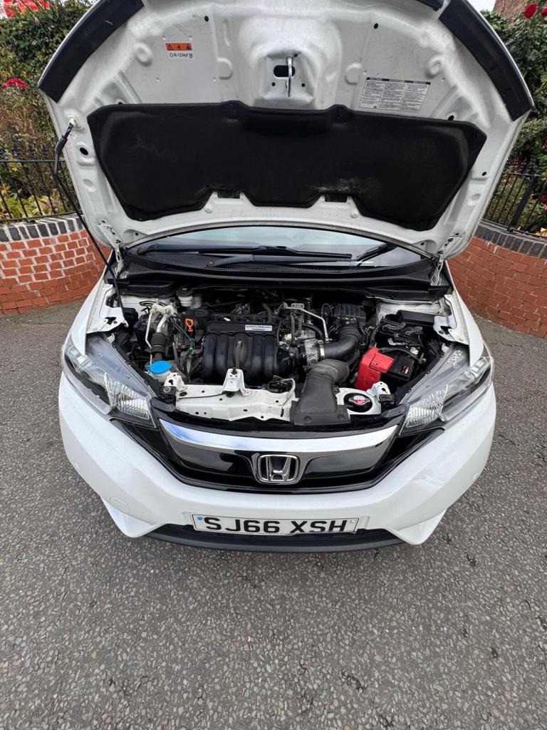 2016 Honda Jazz 1.3 SE 5dr HATCHBACK Petrol Manual