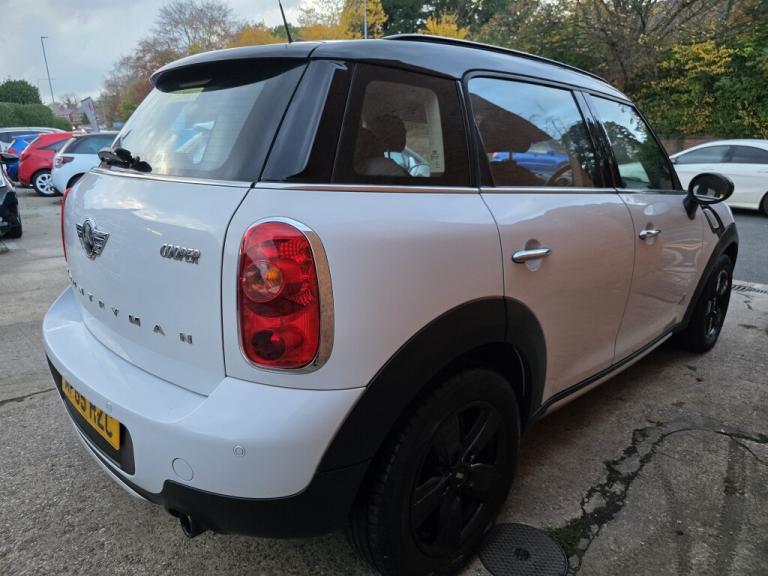 2015 MINI Countryman 1.6 Cooper ALL4 5dr HATCHBACK PETROL Manual