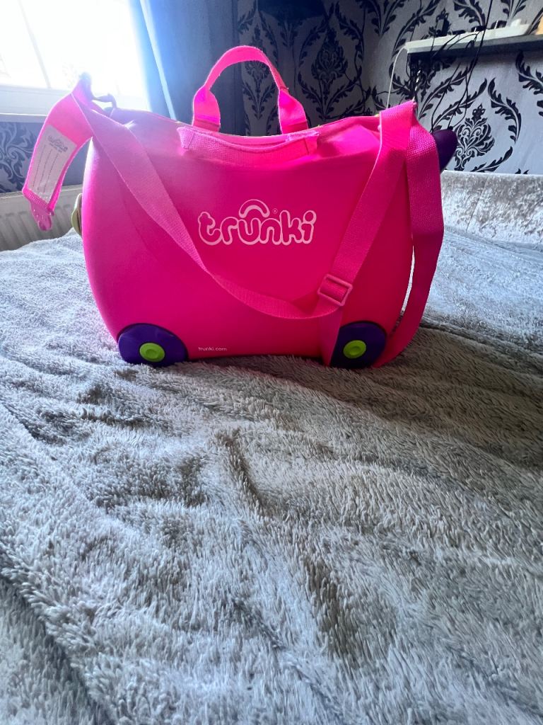 Kids trunki
