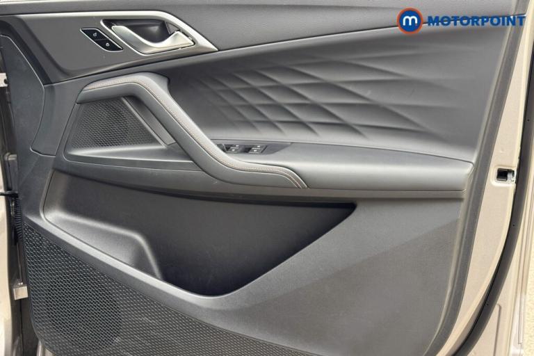 2025 MG MG HS 1.5 T-GDI Trophy 5dr DCT SUV Petrol Automatic