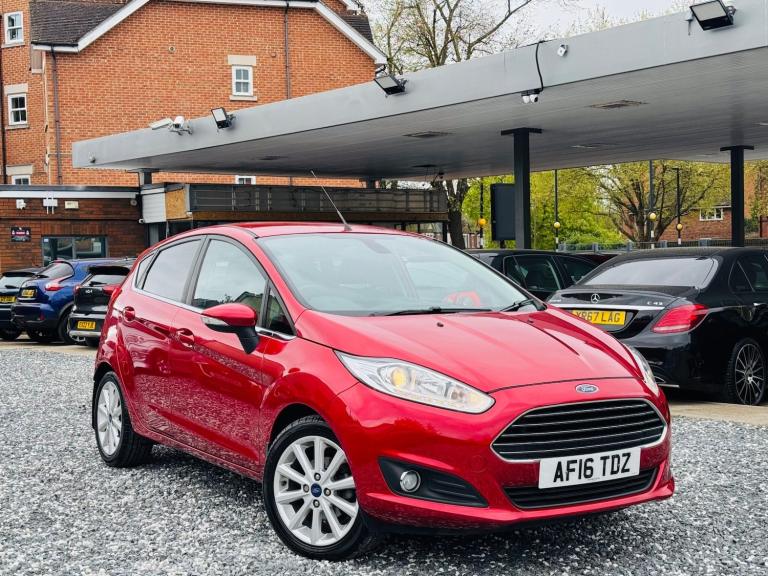 2016 Ford Fiesta 1.0T EcoBoost Titanium Powershift Euro 6 5dr HATCHBACK Petrol Automatic