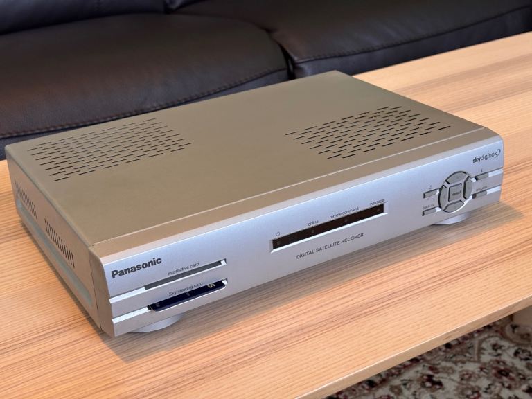 Panasonic skybox good condition
