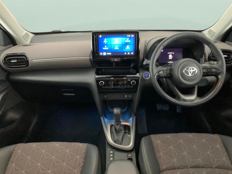 2022 Toyota Yaris Cross 1.5 VVT-h Excel SUV 5dr Petrol Hybrid E-CVT Euro 6 (s/s) (116 ps) - LANE ...