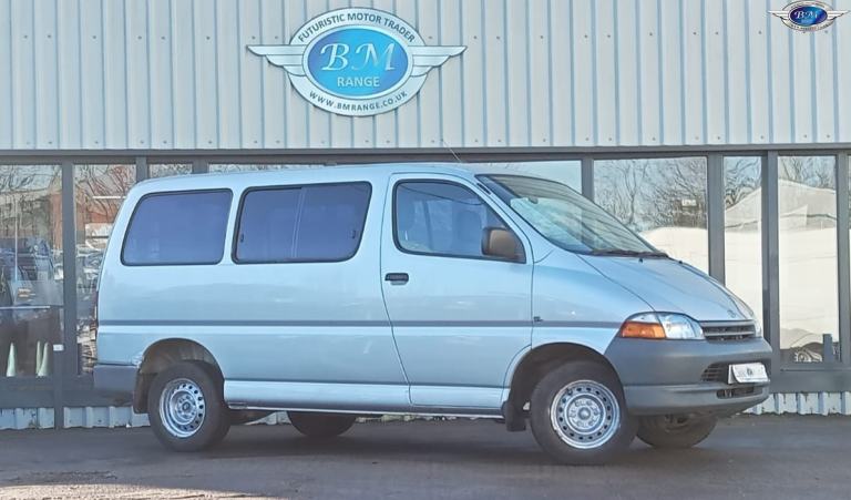 TOYOTA HIACE 2.4 Silver Manual Diesel 2001