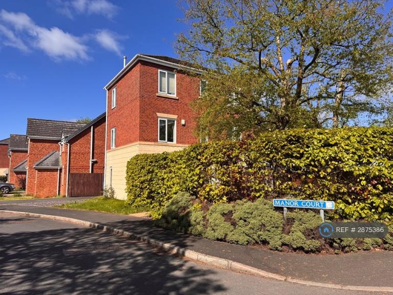 2 bedroom flat in Longton, Preston, PR4 (2 bed) (#2875386)