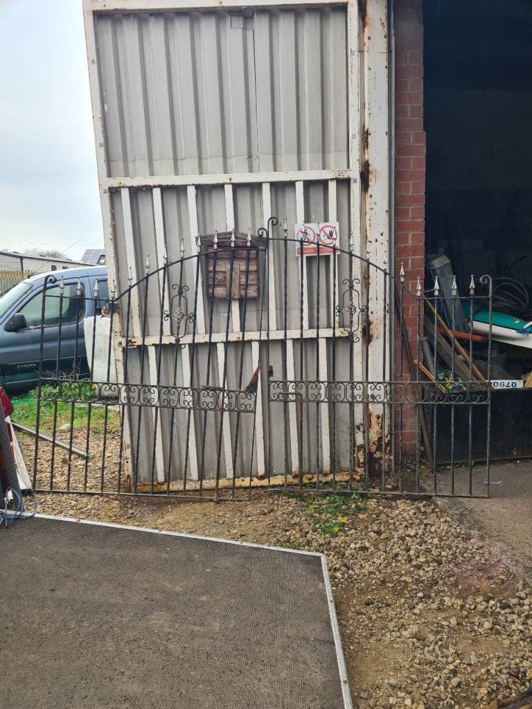 Wrought iron driveway gates