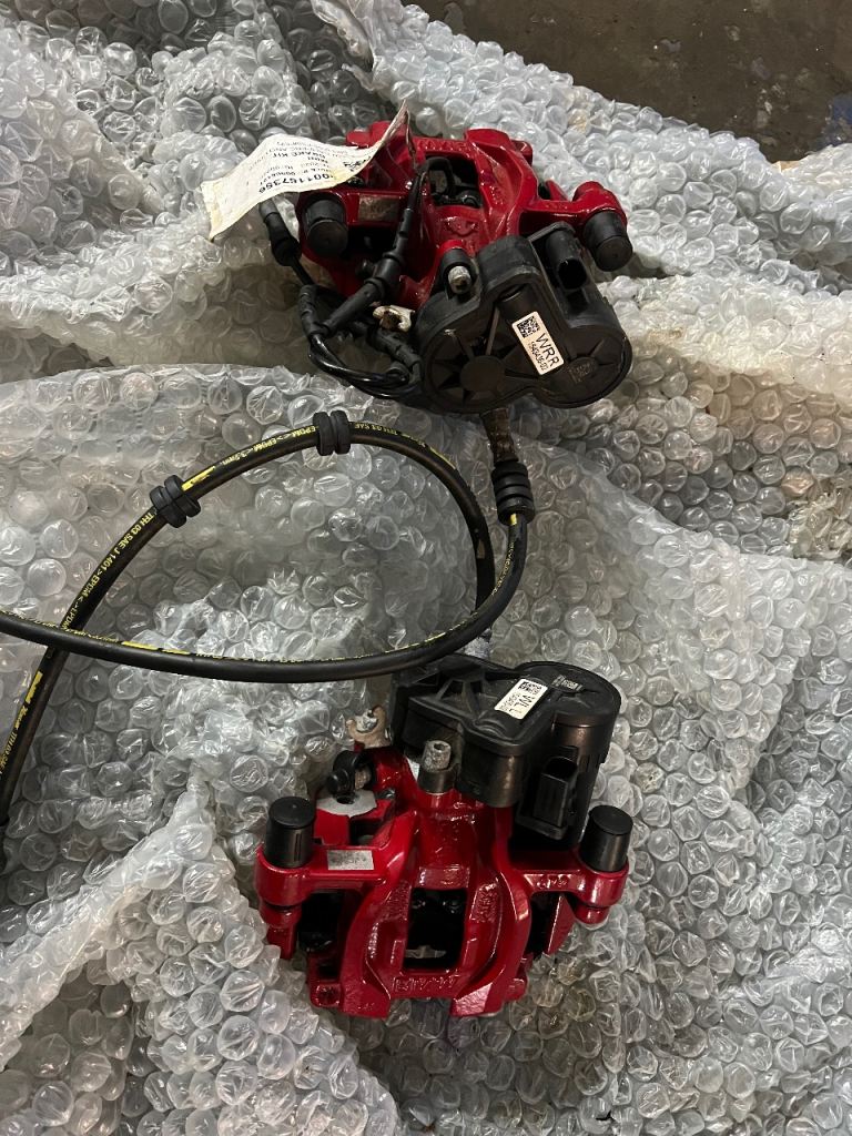 Mini JCW rear calipers electric like new F55/f56/f57 2023 model 