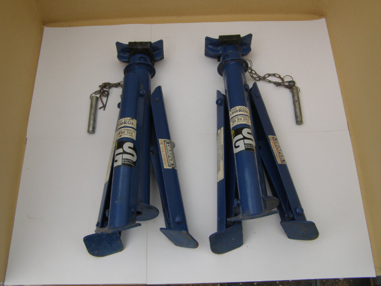 Draper Folding Axle Stand’s