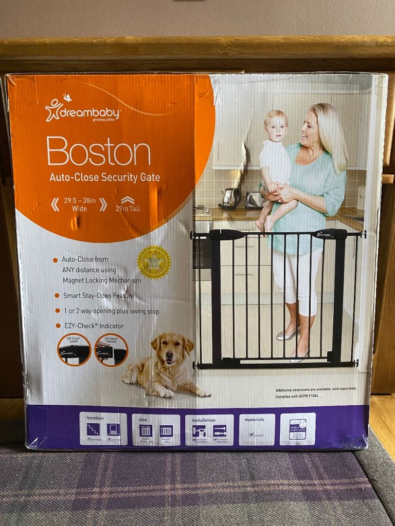 Dreambaby Boston Black Baby & Pet Security Gate
