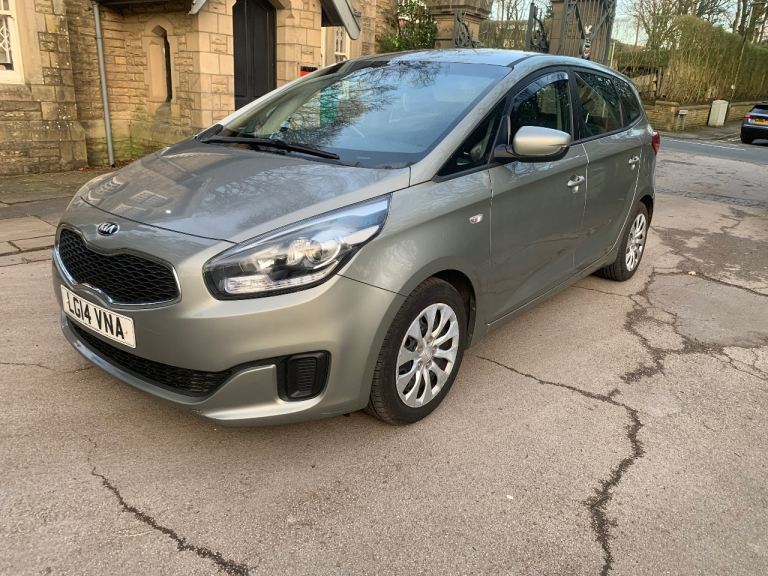 2014 Kia Carens 1.7crdi , 7 Seater , full service History , hpi clear 