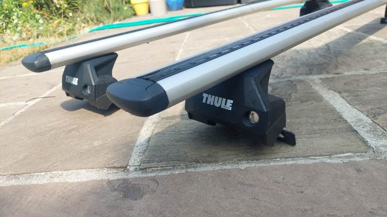 Thule Wingbar Roof bars for Honda CRV