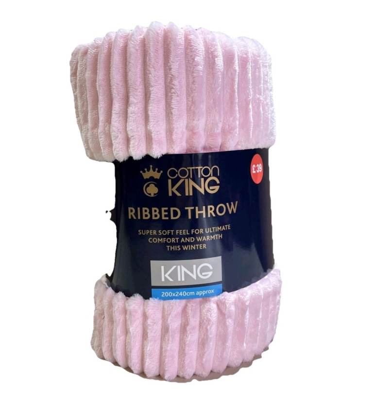 Brand new cotton king throws/blankets