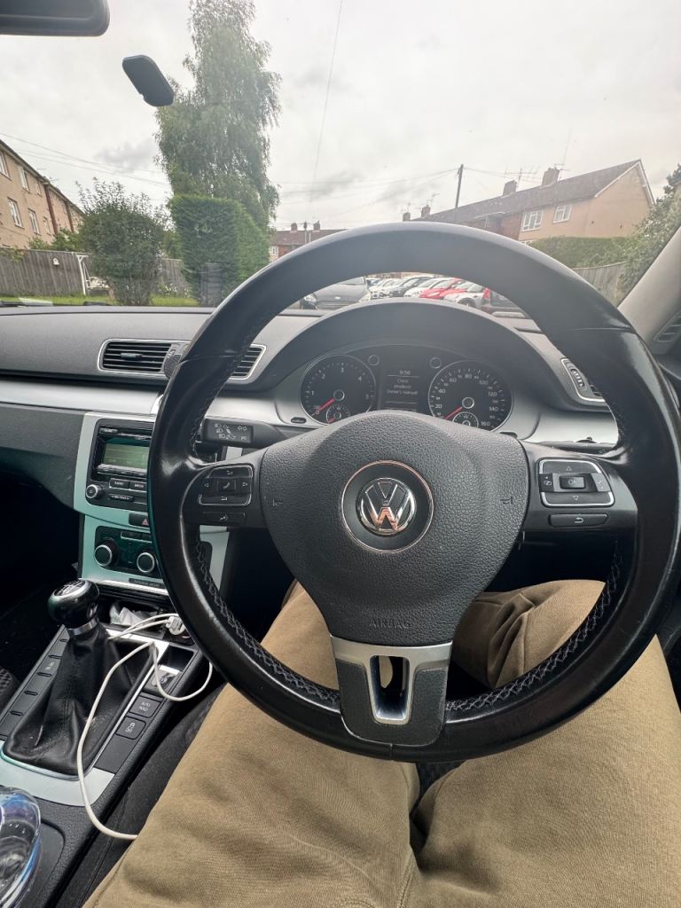 Volkswagen, PASSAT, Estate, 2011, Manual, 1598 (cc), 5 doors