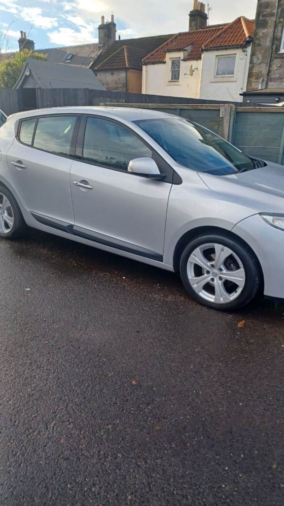 Renault, MEGANE, Hatchback, 2011, Manual, 1598 (cc), 5 doors
