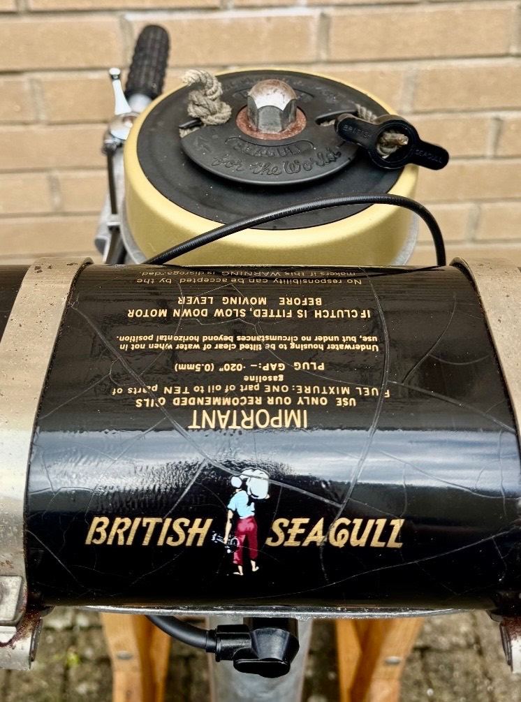 Seagull Silver Century Plus Outboard.