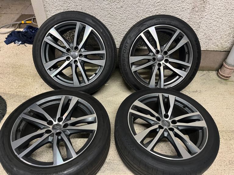 Genuine Audi A6 alloys 19”