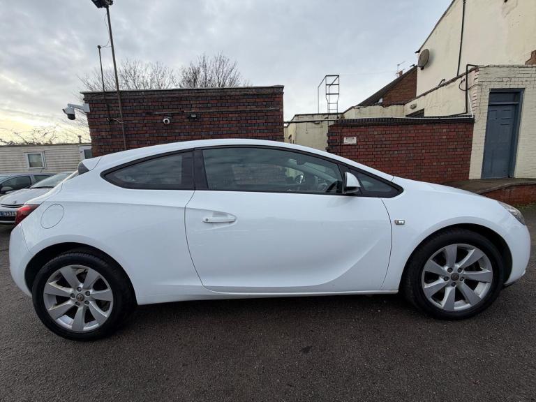 2014 Vauxhall Astra GTC 2.0 CDTi 16V Sport 3dr HATCHBACK DIESEL Manual