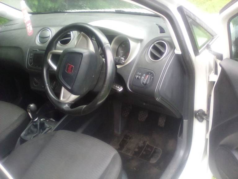 Seat, IBIZA, Hatchback, 2011, Manual, 1598 (cc), 5 doors