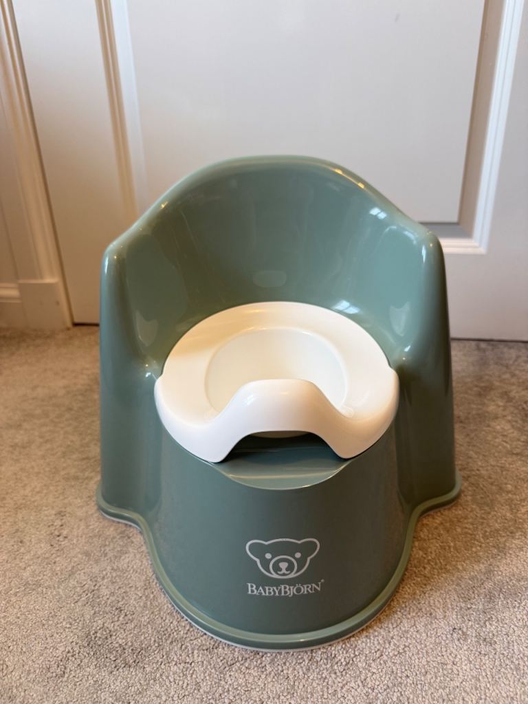 BabyBjorn Potty Chair - Green, Excellent Condition