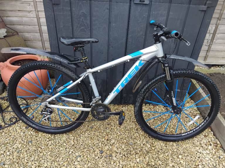 Trek marlin 4 mountain bike