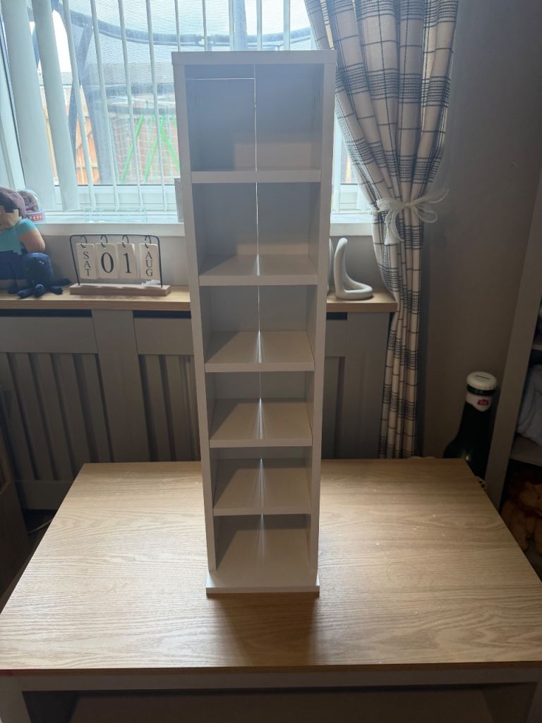 White Wooden Storage Unit – Good Condition