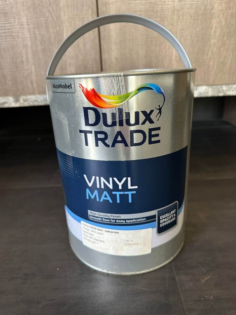 Brand new tin of Dulux emulsion paint