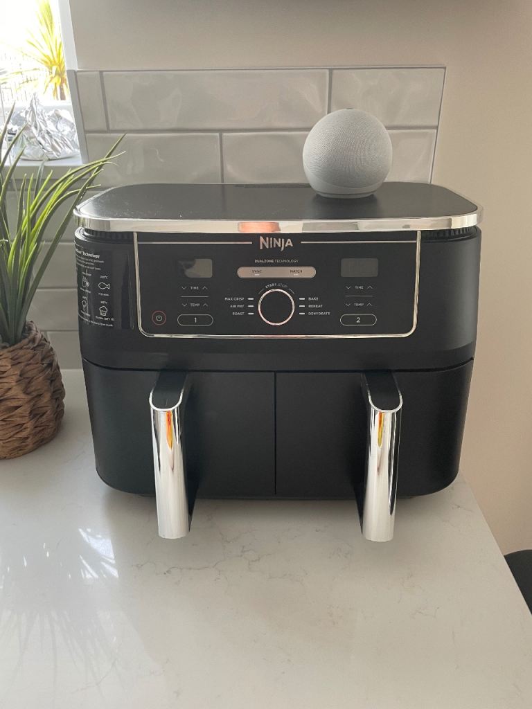 Ninja Foodi Dual Zone Air Fryer - Black, Good Condition
