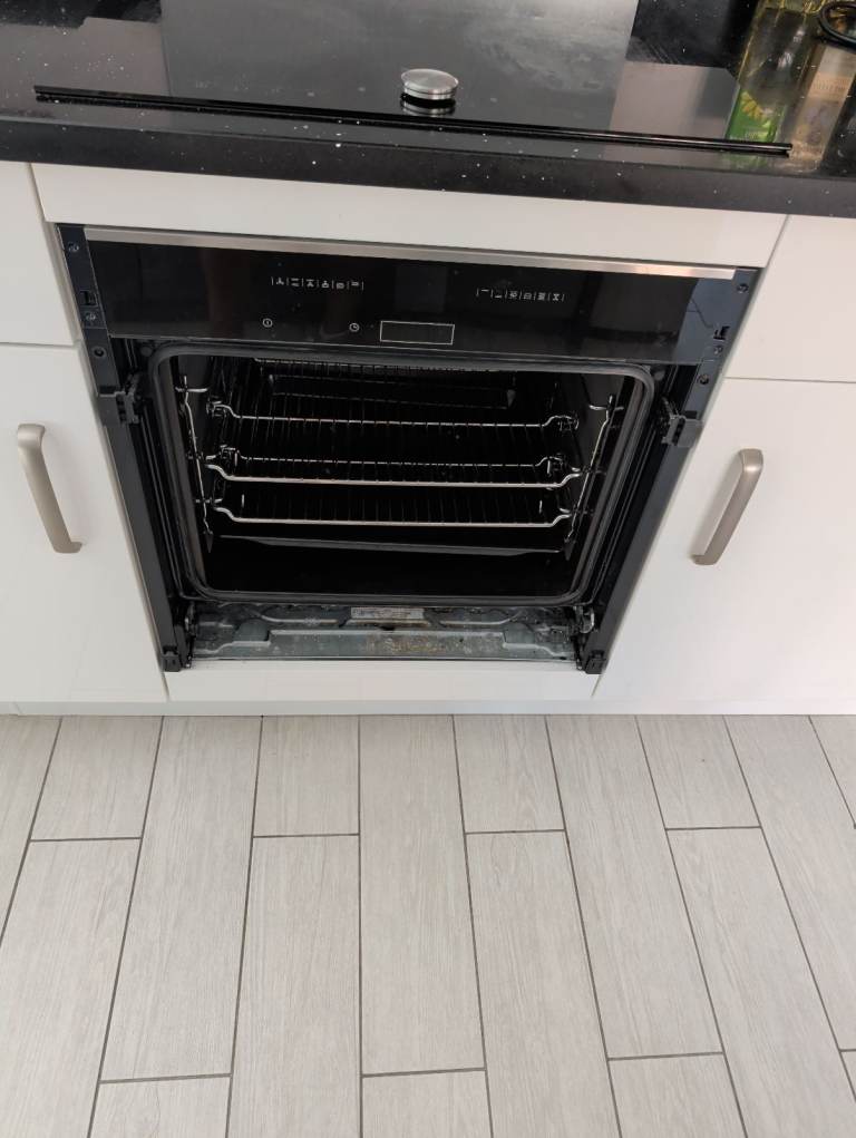 NEFF slide and hide single oven