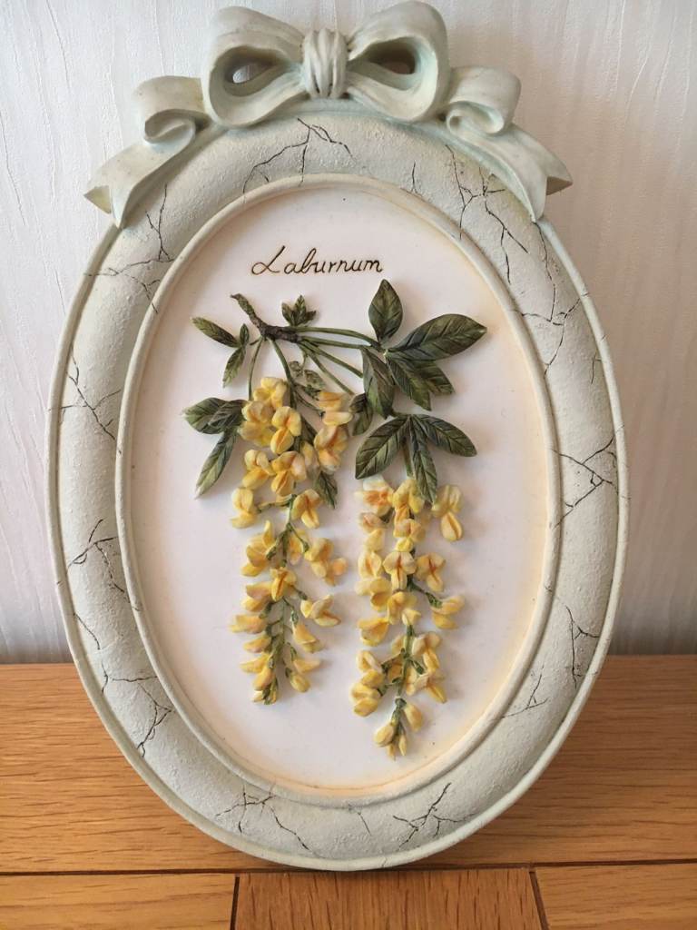 M & S flower wall plaque