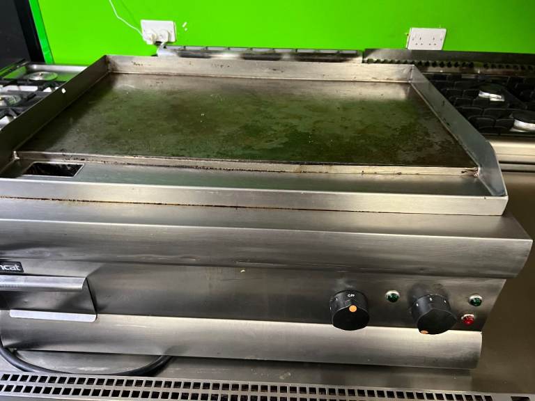LINCAT ELECTRIC FLAT GRILL CATERING COMMERCIAL KITCHEN EQUIPMENT FASST FOOD SHOP TAKE AWAY