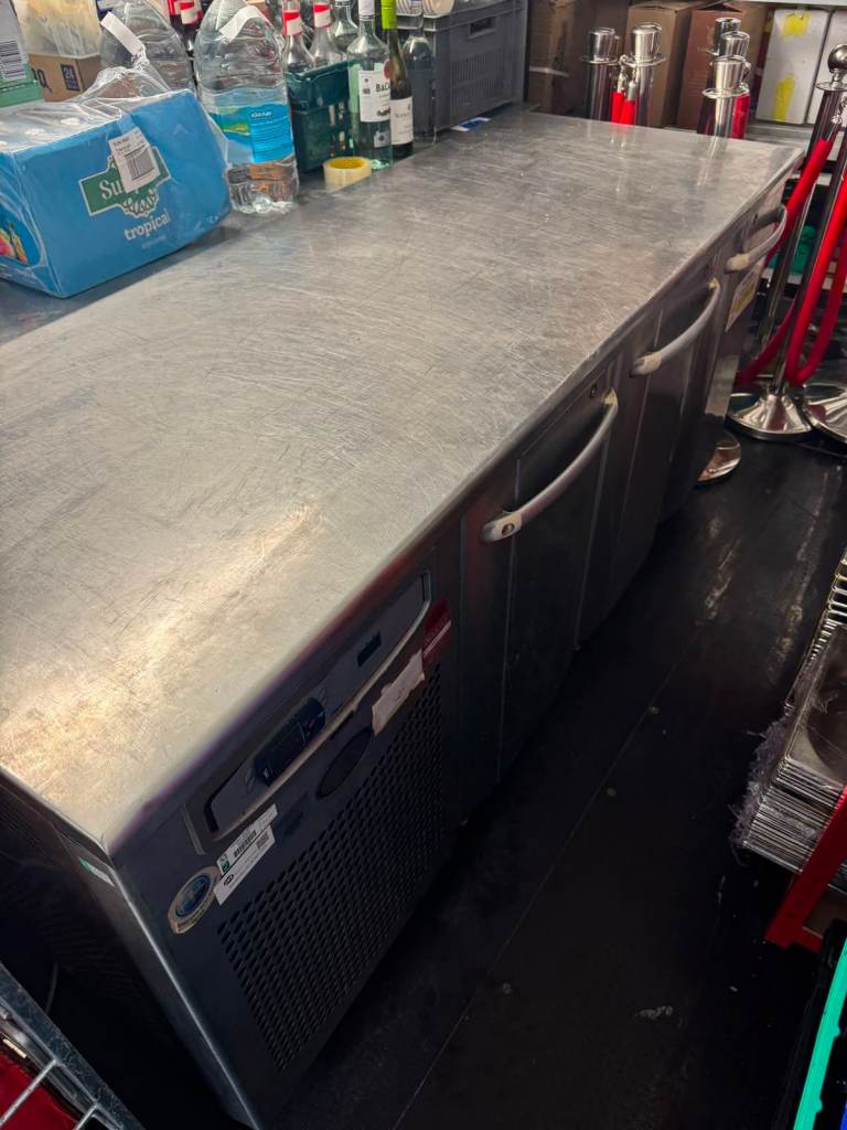 Commercial Stainless Steel Counter Fridge – Good Condition