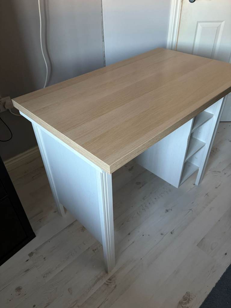 Ikea desk - white 