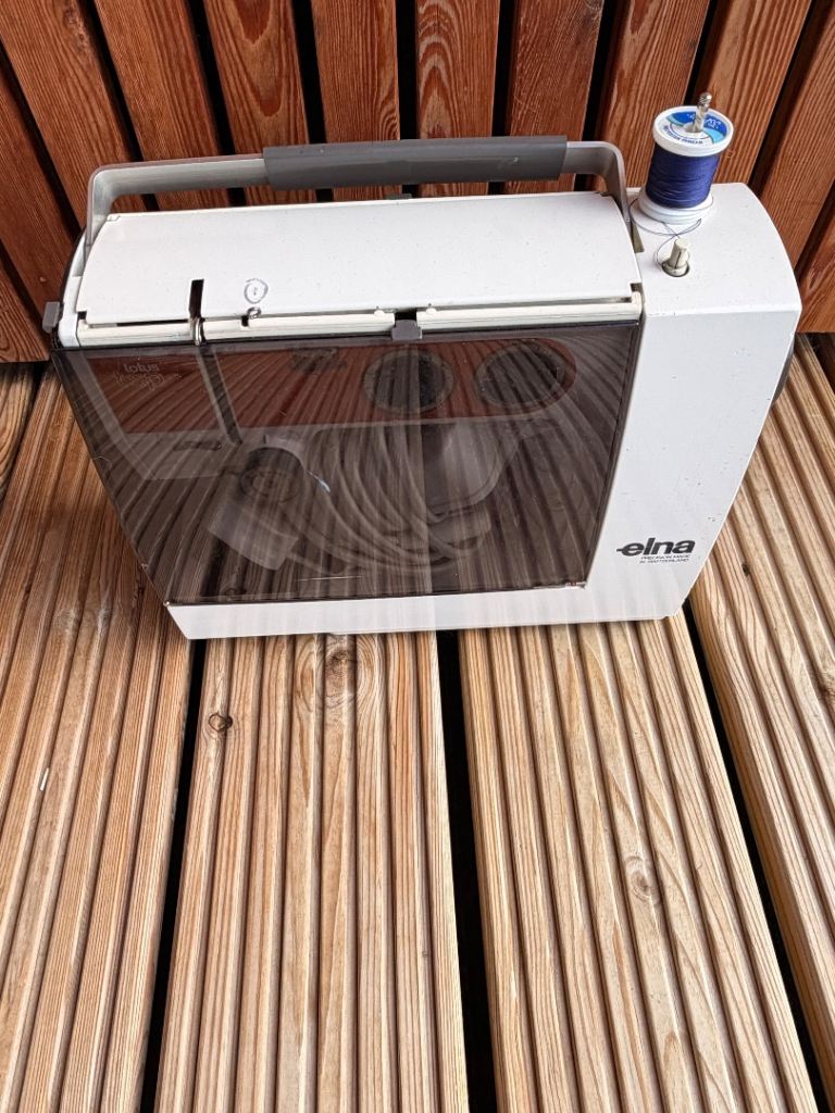 ELna lotus sewing machine