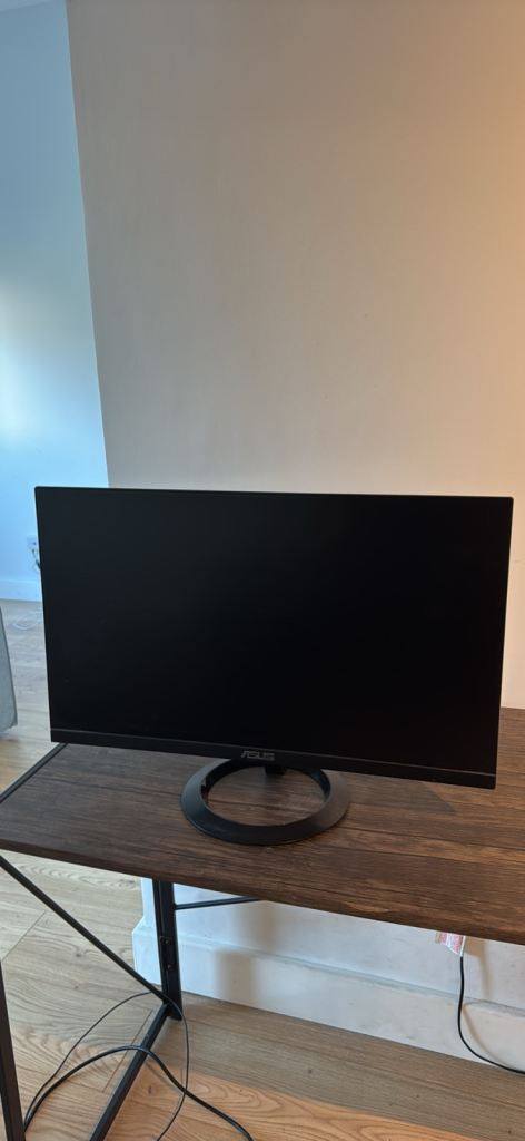 ASUS Computer Monitor – Good Condition