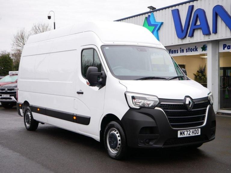 72 RENAULT MASTER 2.3 DCI 135 BHP L3 LONG X-HIGH ROOF BUSINESS